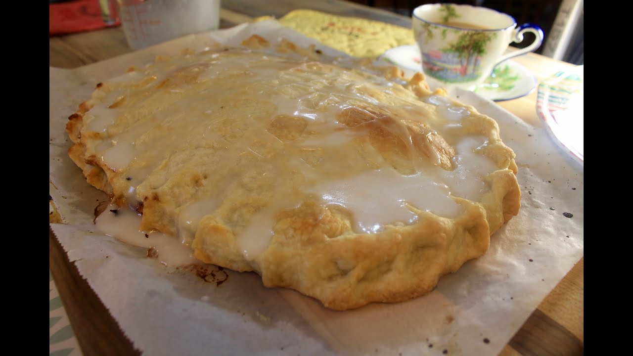 AUTUMN SLAB PIE - Bonita's Kitchen