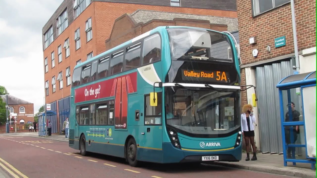 Buses & Trains at Melton Mowbray Summer 2021
