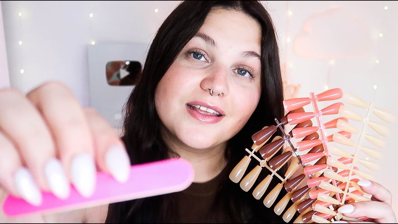 ASMR POV : La fille au fond de la classe te fait les ongles 💅