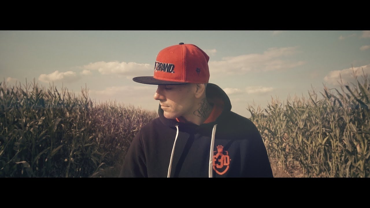 Kacper HTA - Wieje wiatr Prod. Gibbs (official video)