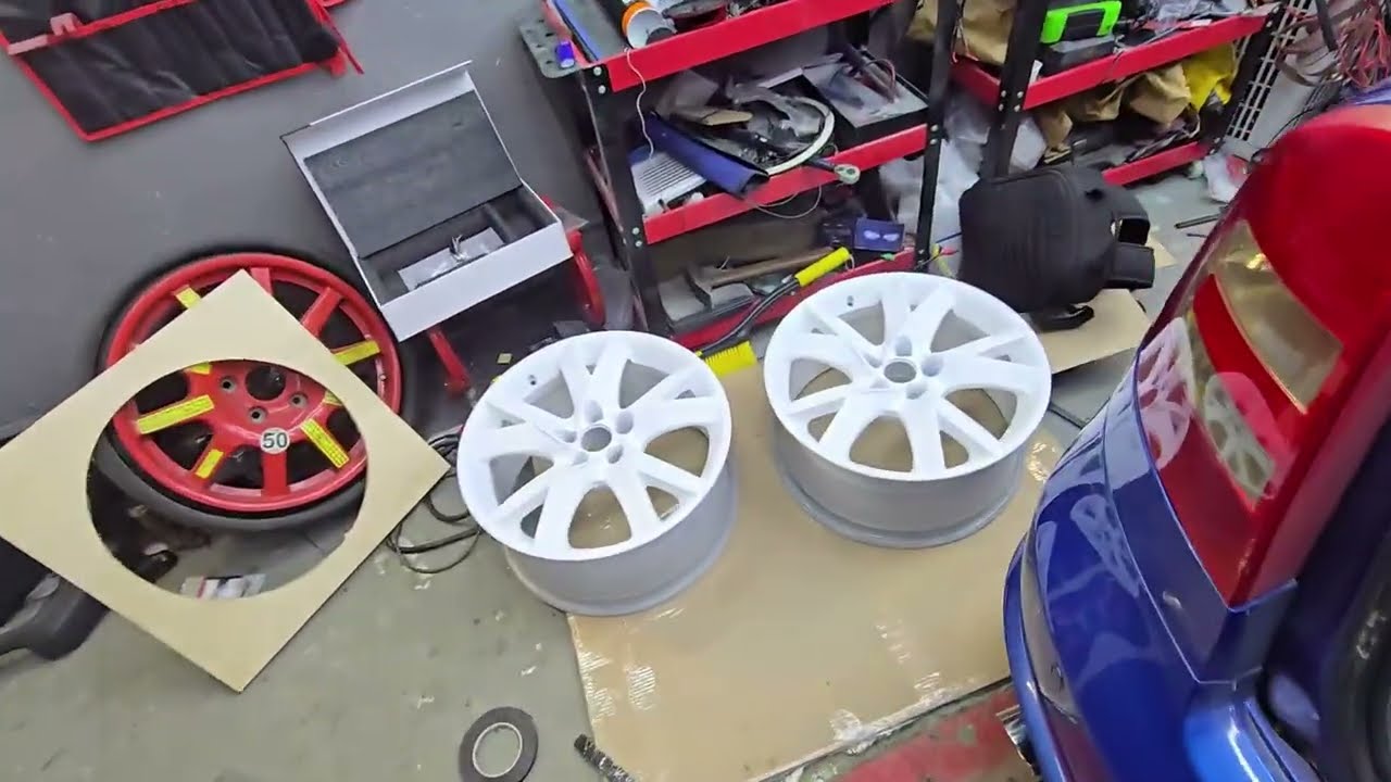 Atata munca dar a meritat ! Sistemul audio este functional bordul este complet si arata SUPER !