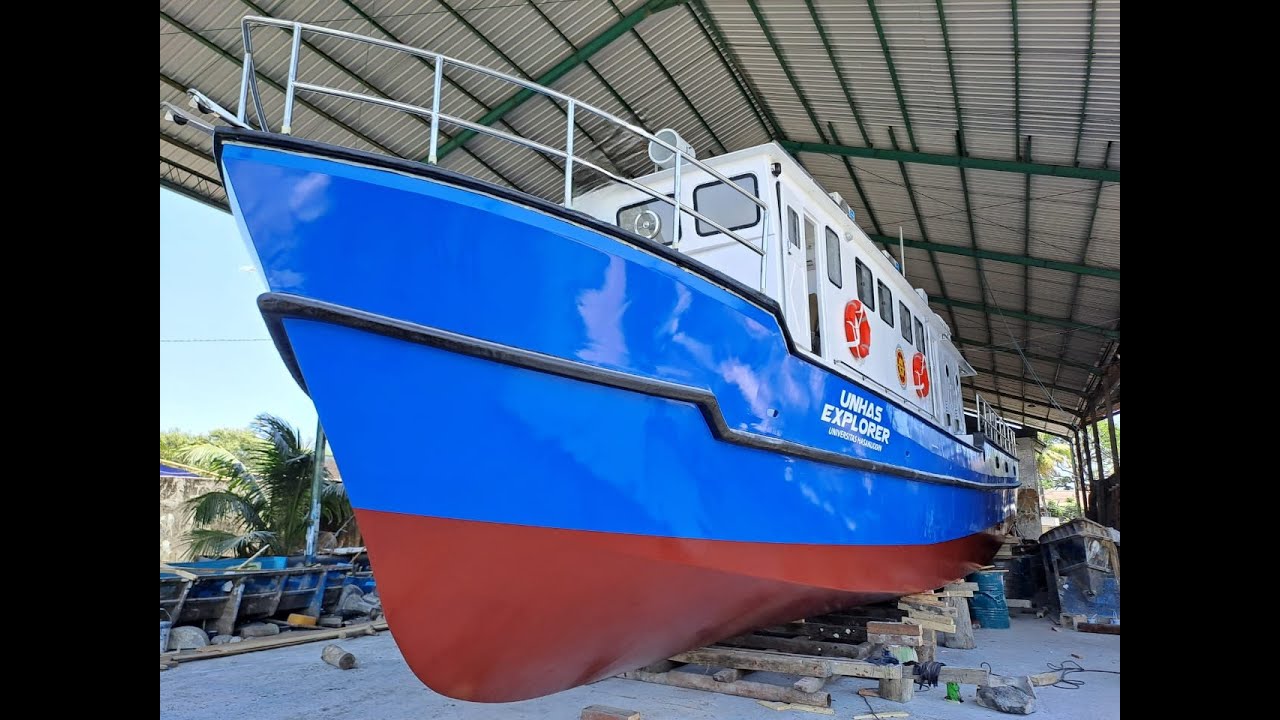 Kapal Riset 30 GT FRP 