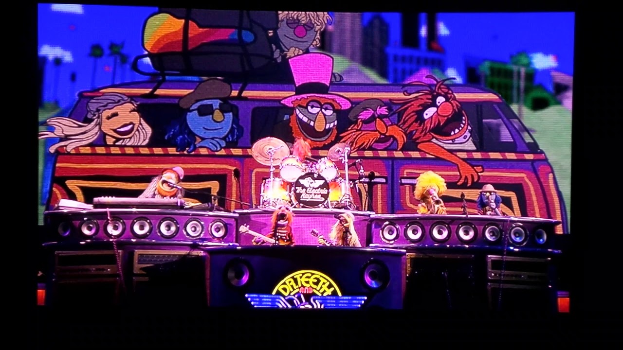 The Muppets - Suffragette City (David Bowie cover) - Live @ Hollywood Bowl 9/9/17