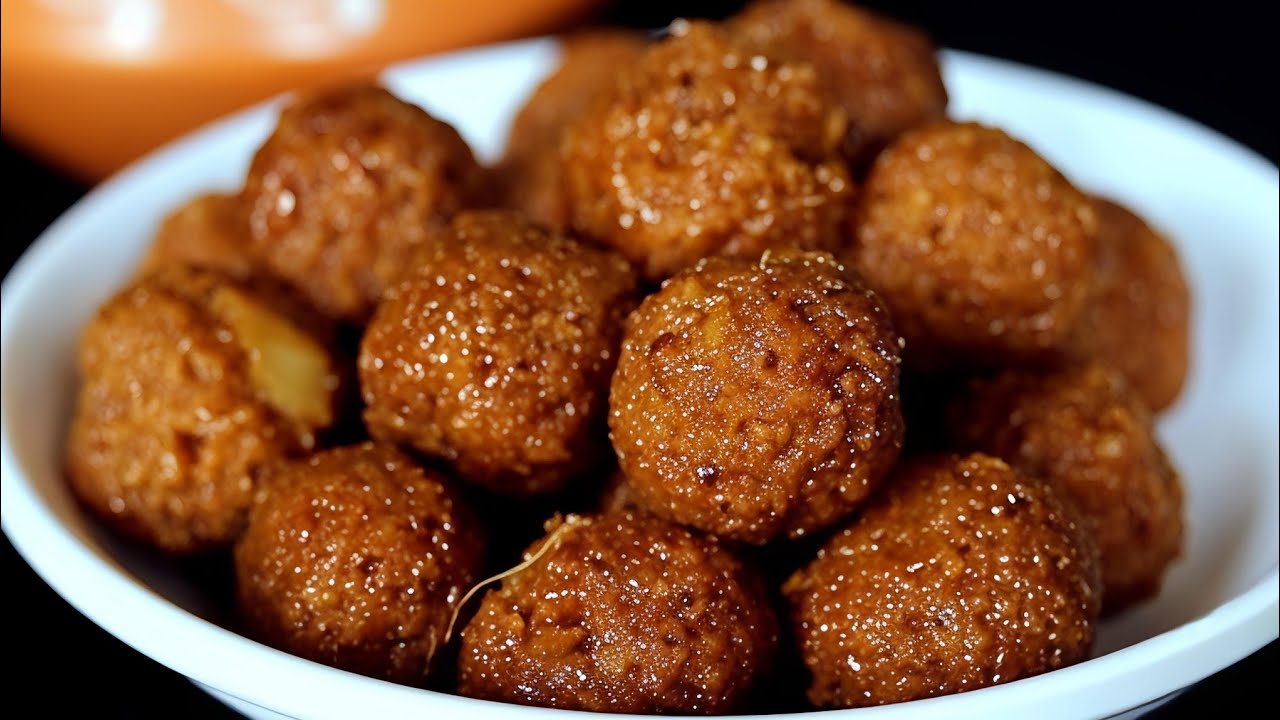 కొబ్బరి లడ్డు😋👌//Kobbari Laddu// coconut laddu in telugu😊#laddu #coconut #sweet #foodchannel 