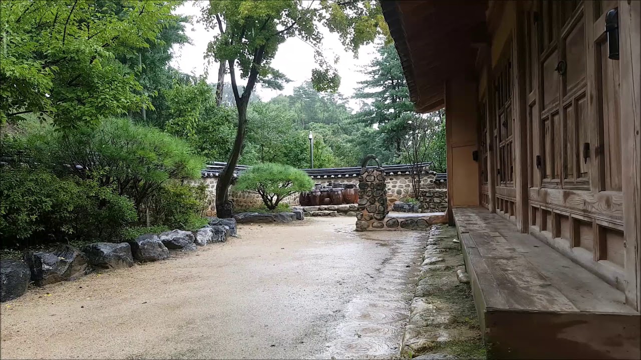 한옥 고궁 뒷마당에 내리는 빗소리, 비오는소리 -  rain sound 백색소음 white noise ASMR