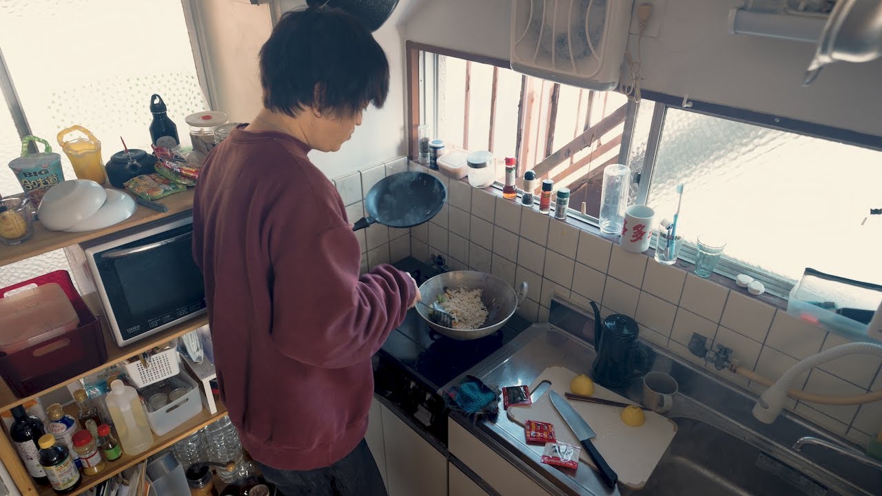 Living Alone in Japan | Letting the Day Drift By — A Day in the Life of a 42-Year-Old Photographer