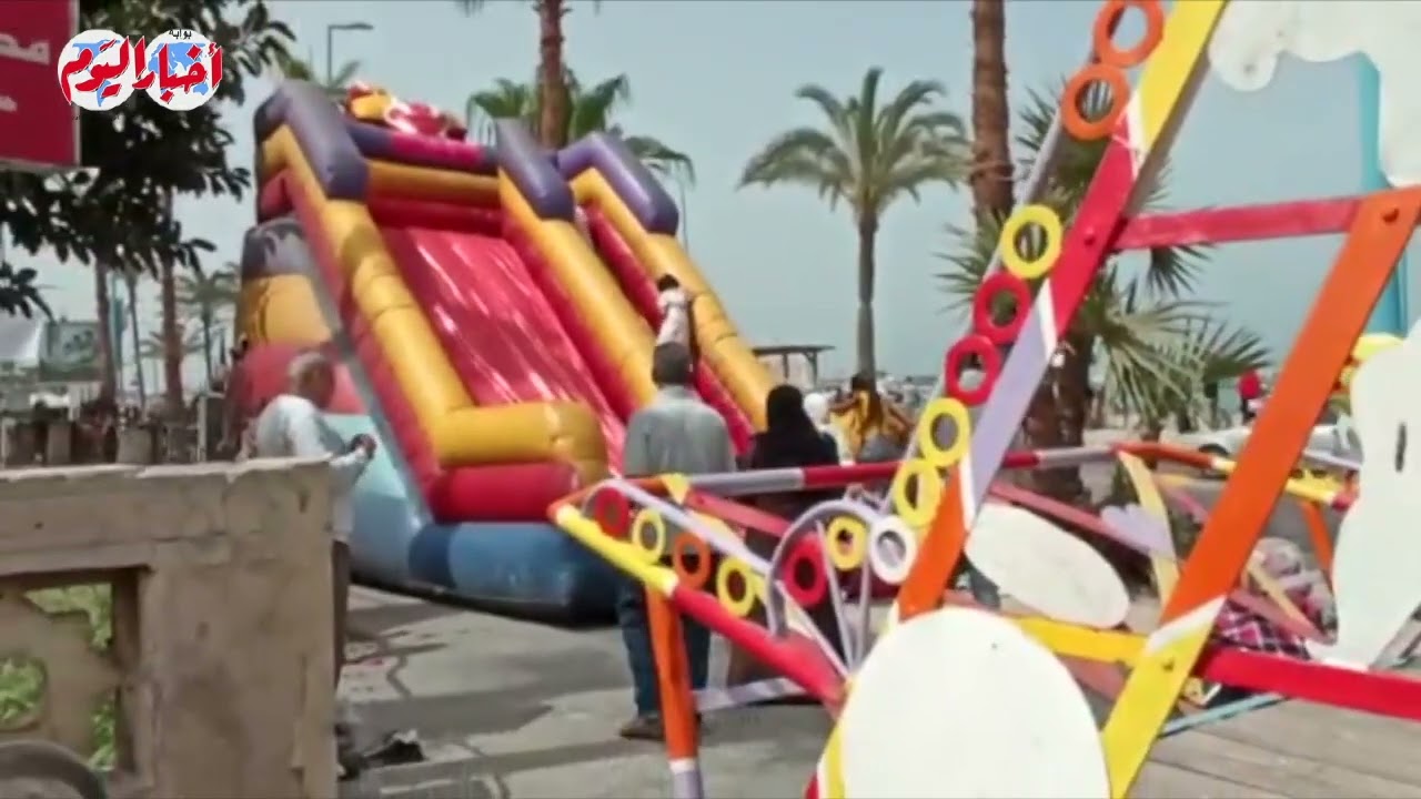 يا حلاوة المرسى أبو العباس.. ب 3 جنيه ملاهى العيد بالإسكندرية تخطف قلوب الصغار