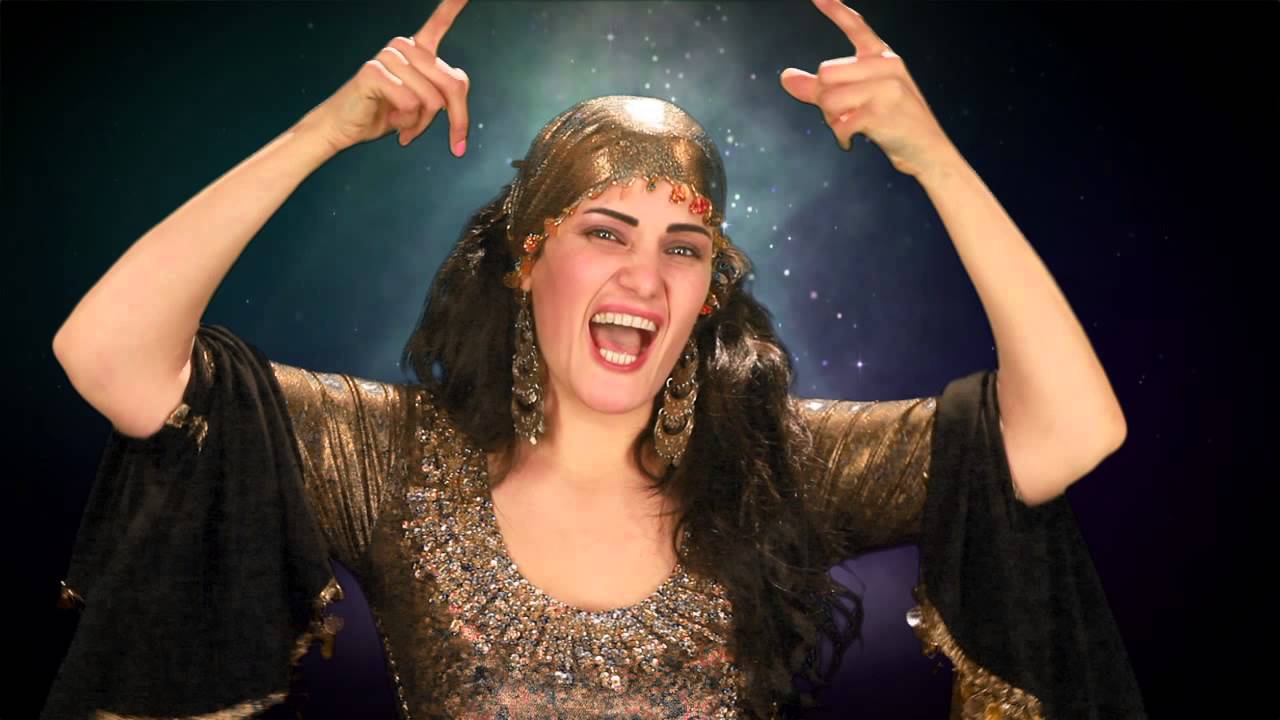 سما المصري ترد على الريس مرسي وتركبه الصاروخ