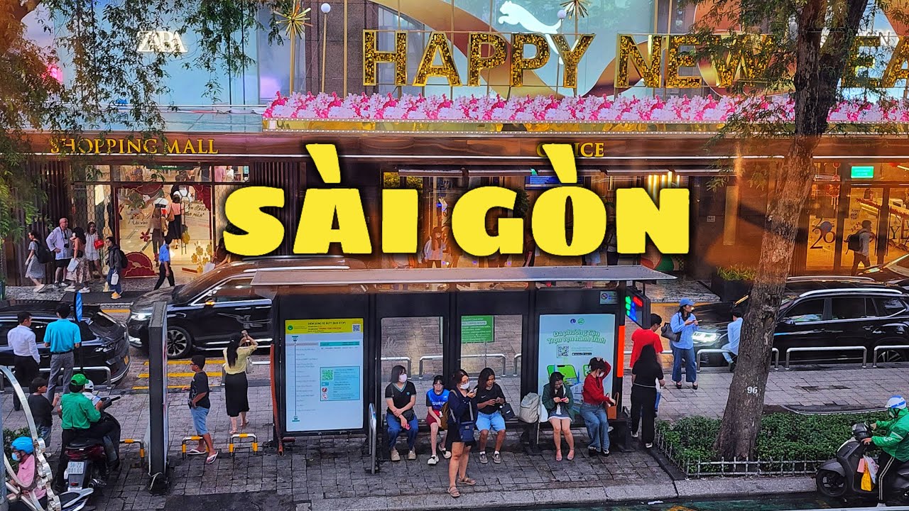 LIVE NOW in Sài Gòn 🔴