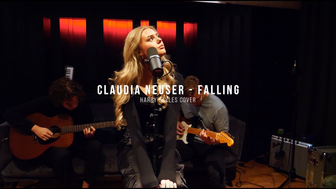 Claudia Neuser - Falling (Harry Styles Cover) [Live Session]