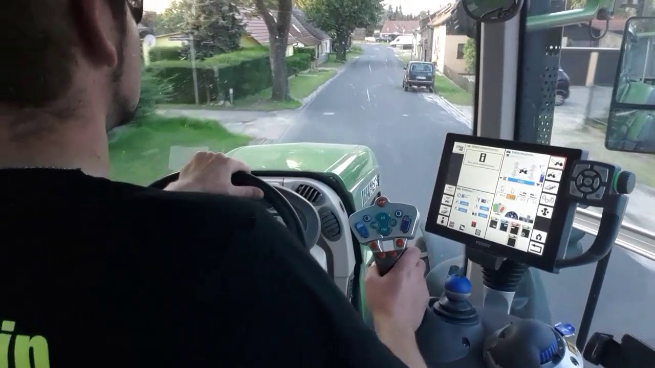 Fendt 828  cabins-view