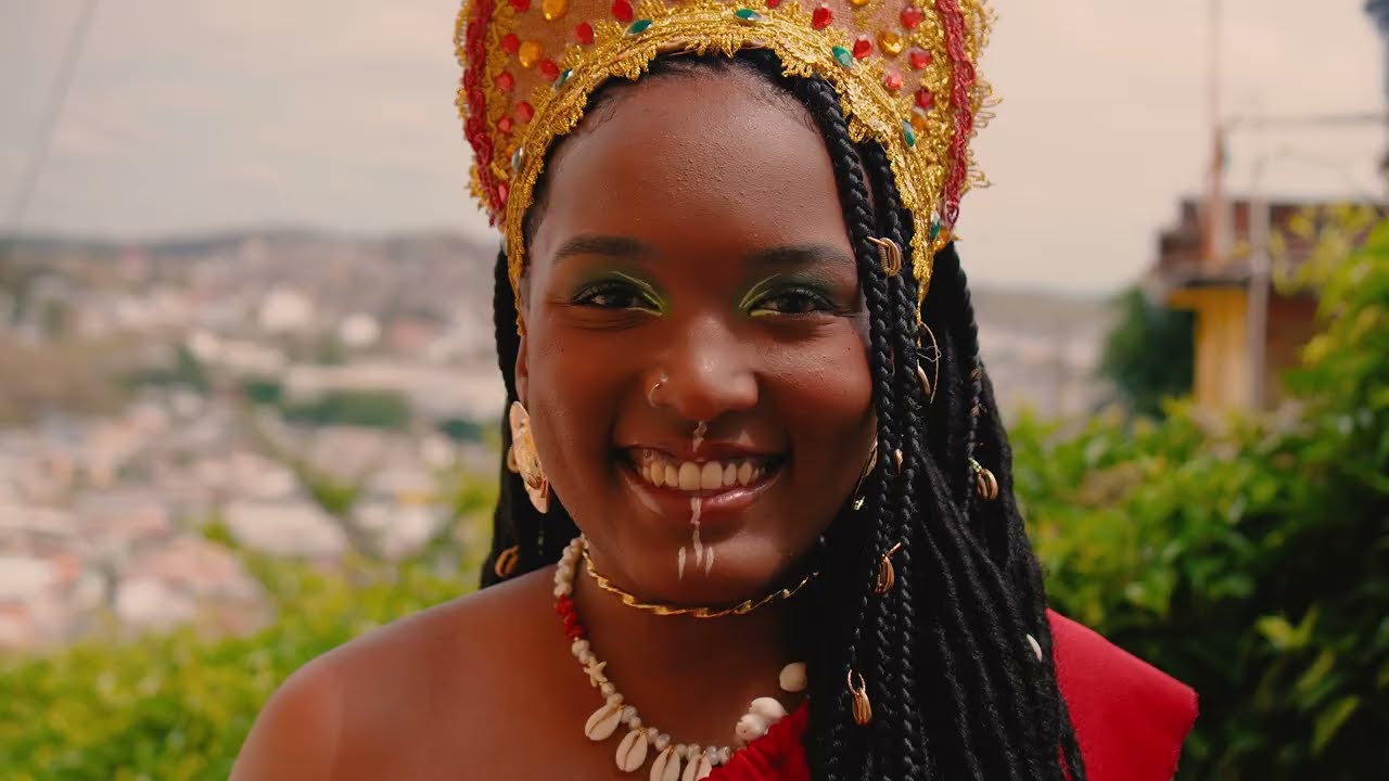 Bloco Afro Ilú Axé Muvuka - Licença Pra Caminhar (Official Music Video)