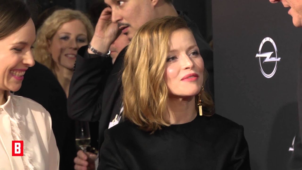 BUNTE TV - Karoline Schuch: Abnehmwahn nach der Geburt?