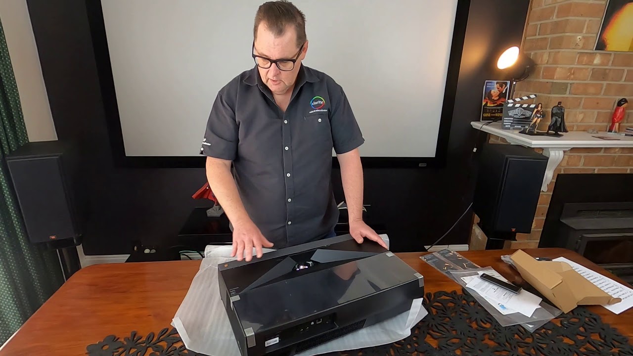 Optoma P1 4K Laser Short Throw Projector Unboxing
