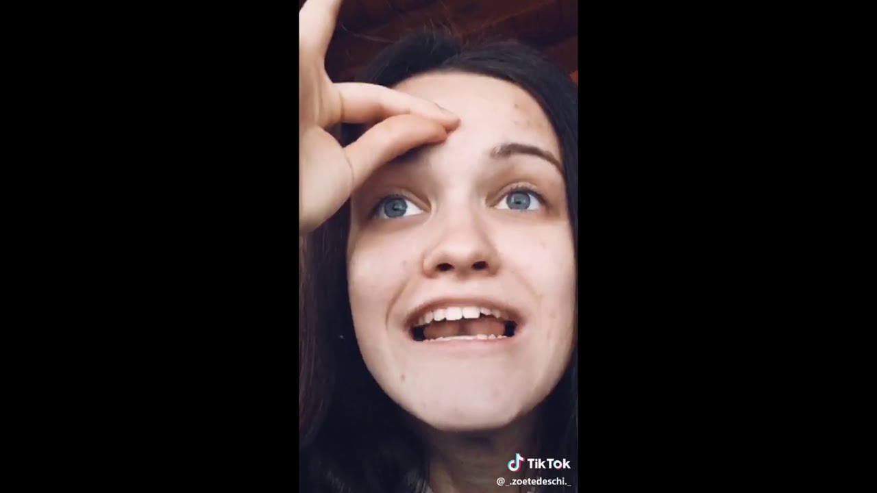 Tik Tok COMPILATION ITALIANA - Prova a non ridere!
