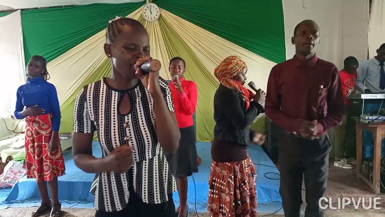 SISTER ROSE- WORSHIP (NIMEKUJA BABA UNIPONYE)