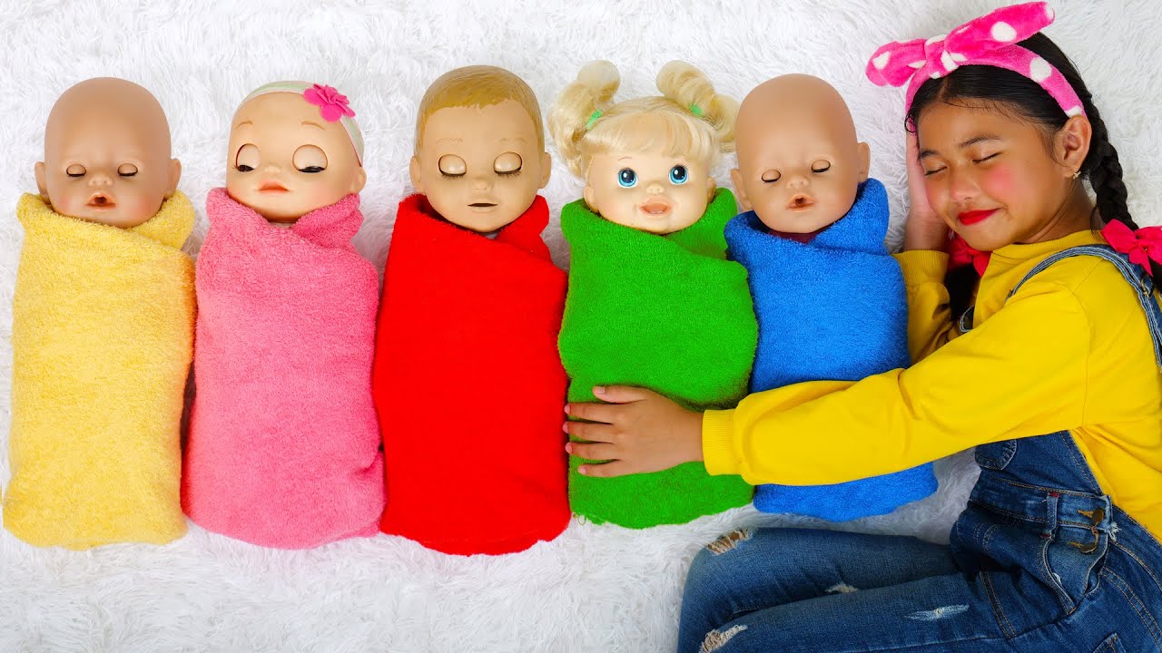 Ты спишь, брат Джон? Линда играет в куклы и катается на машинках 4