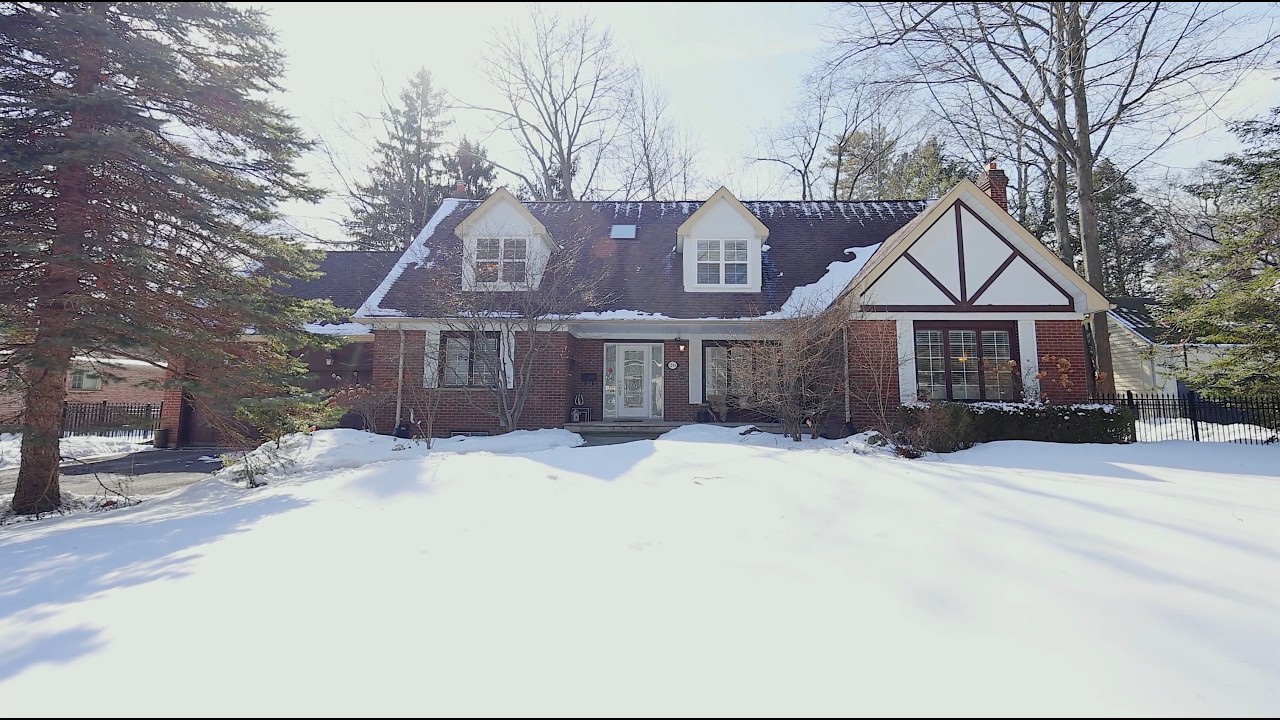 1244 Woodland Avenue, Mississauga, ON