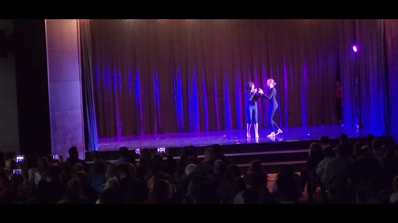 Zoey jan performance 