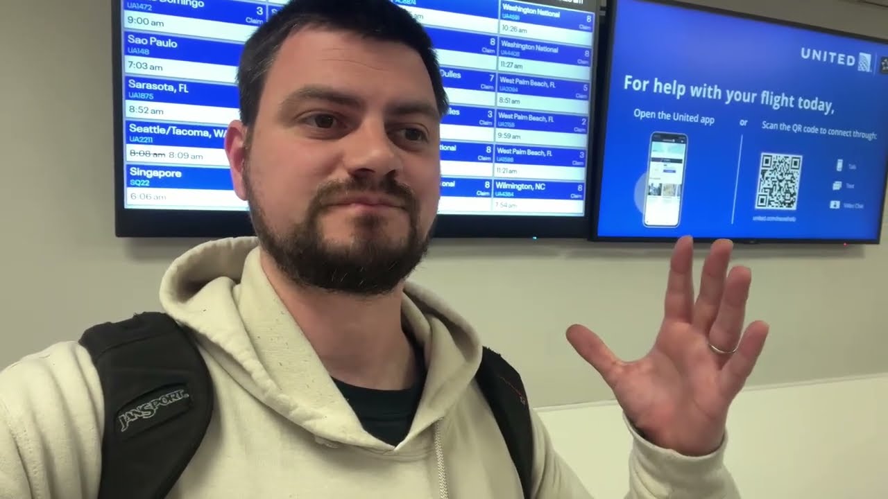 They told us we didn&rsquo;t have tickets - an airport fiasco story