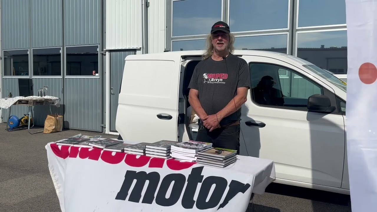 Mopeder intar Falkenbergs motorbana