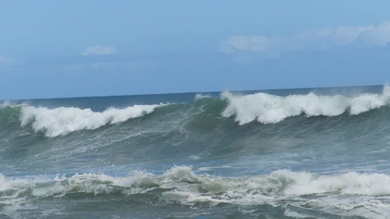 Ondas de quase 3m em Itamambuca