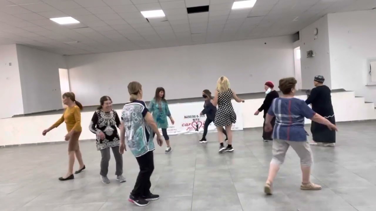 ידיד נפש🕺🏻 בא לבקר בהרקדת מתחילות 💃🏻נטועה☺️