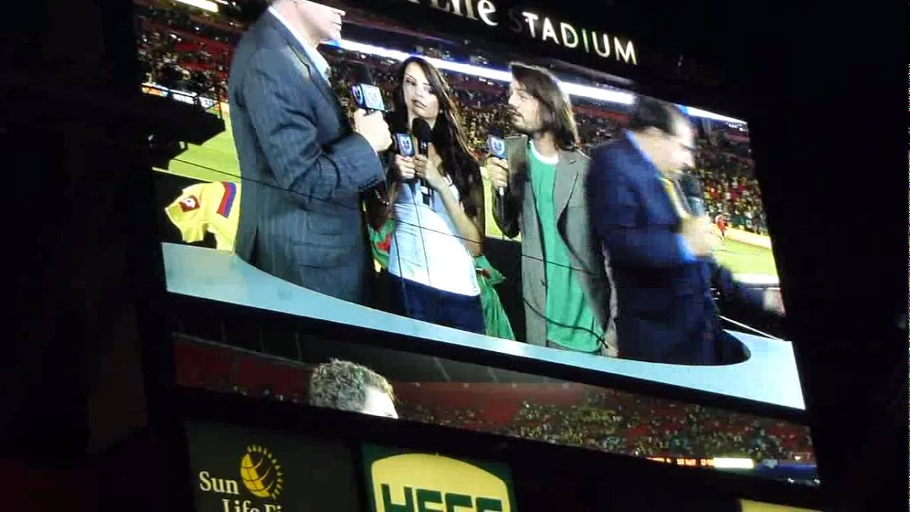 Will Ferrell es Chicharito!.mp4