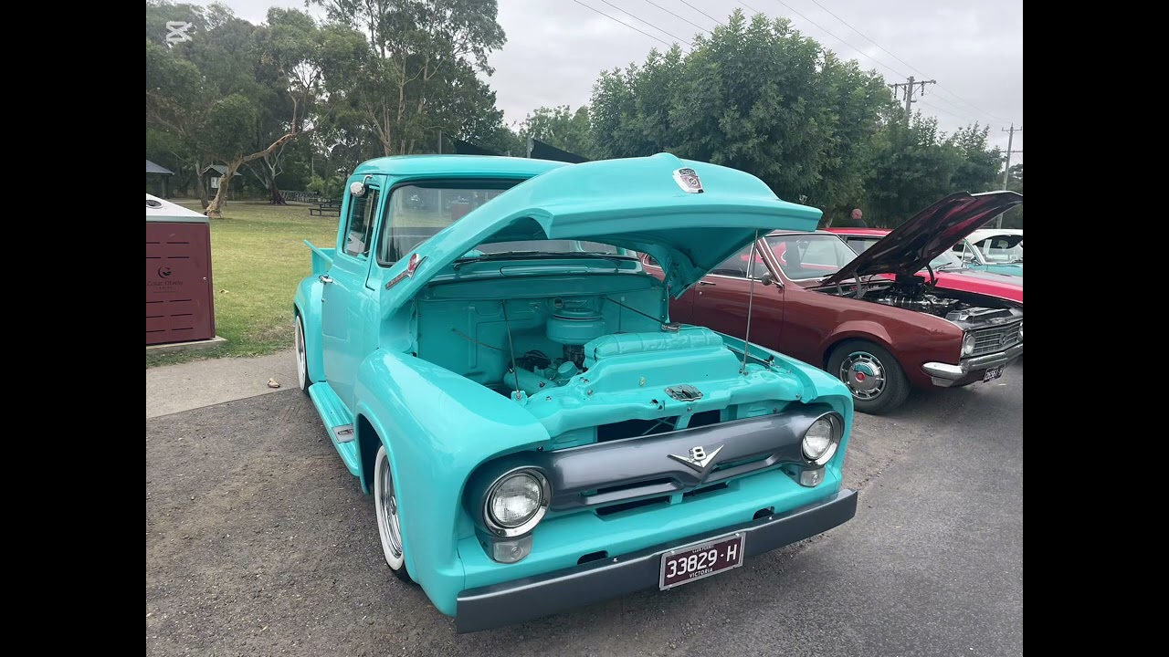 Nice utes at birrgurra show and shine on the weekend 