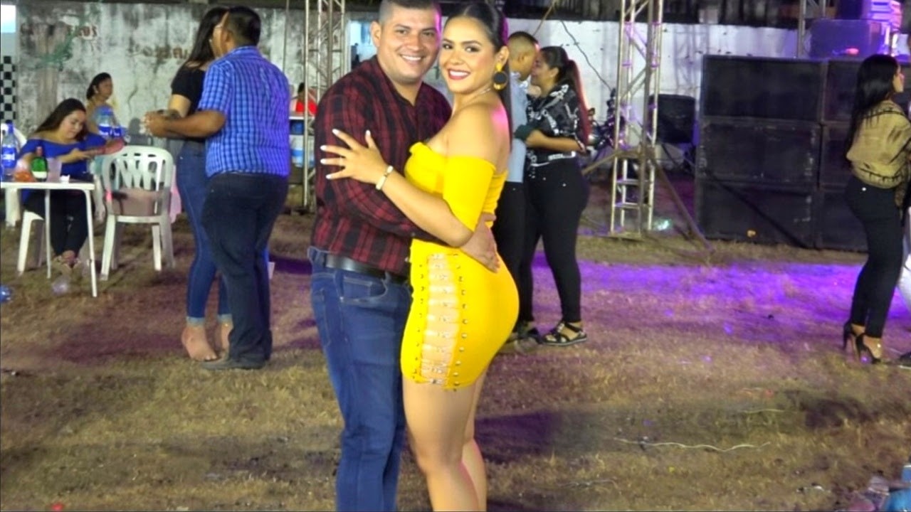 ¡Noche de Bailes y estas chicas se robaron todas las miradas! 😱🔥