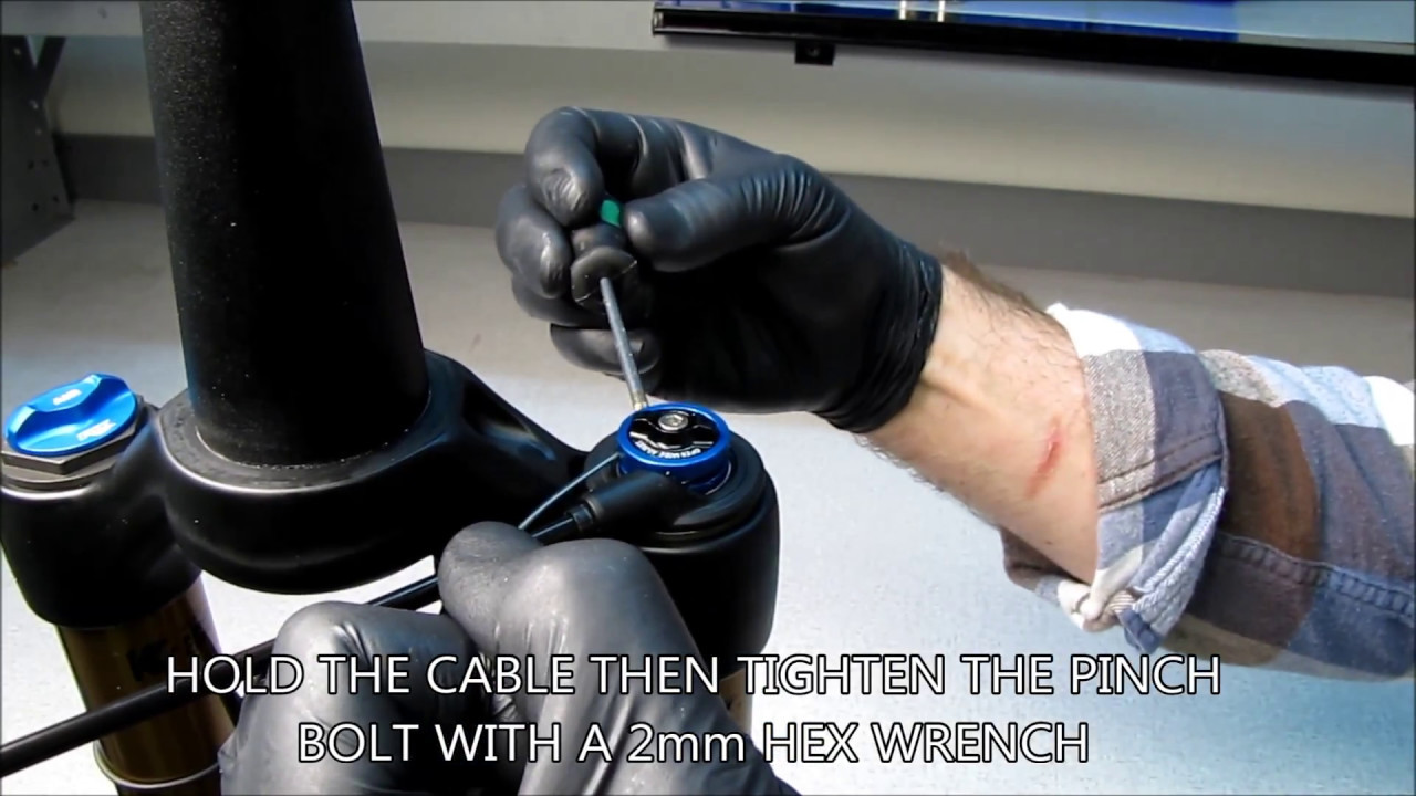 2018 2 POSITION REMOTE INSTALL FIT4 PUSH TO LOCK (RIDER'S 7 O'CLOCK CABLE EXIT)