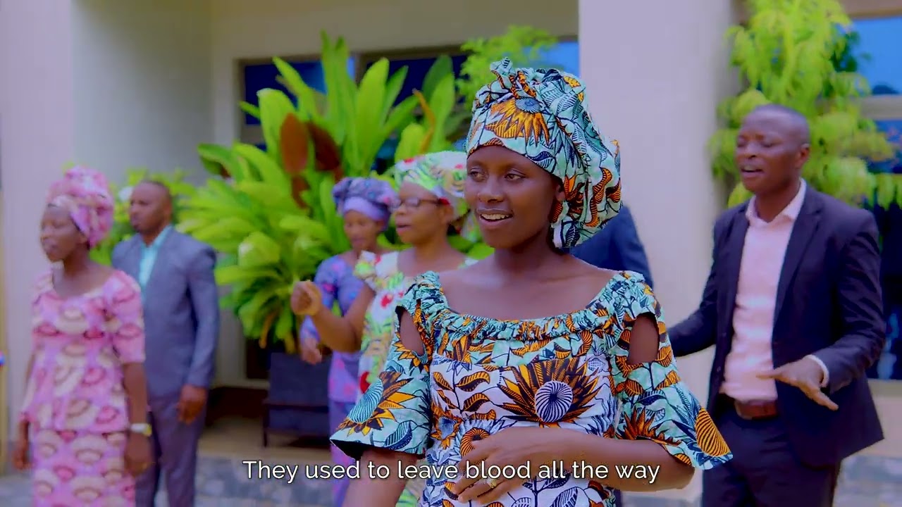 Ku nkengero by Ubugingo Bushya choir