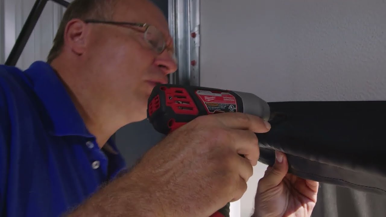 SnirtStopper BottomSealer closes gaps under garage doors!