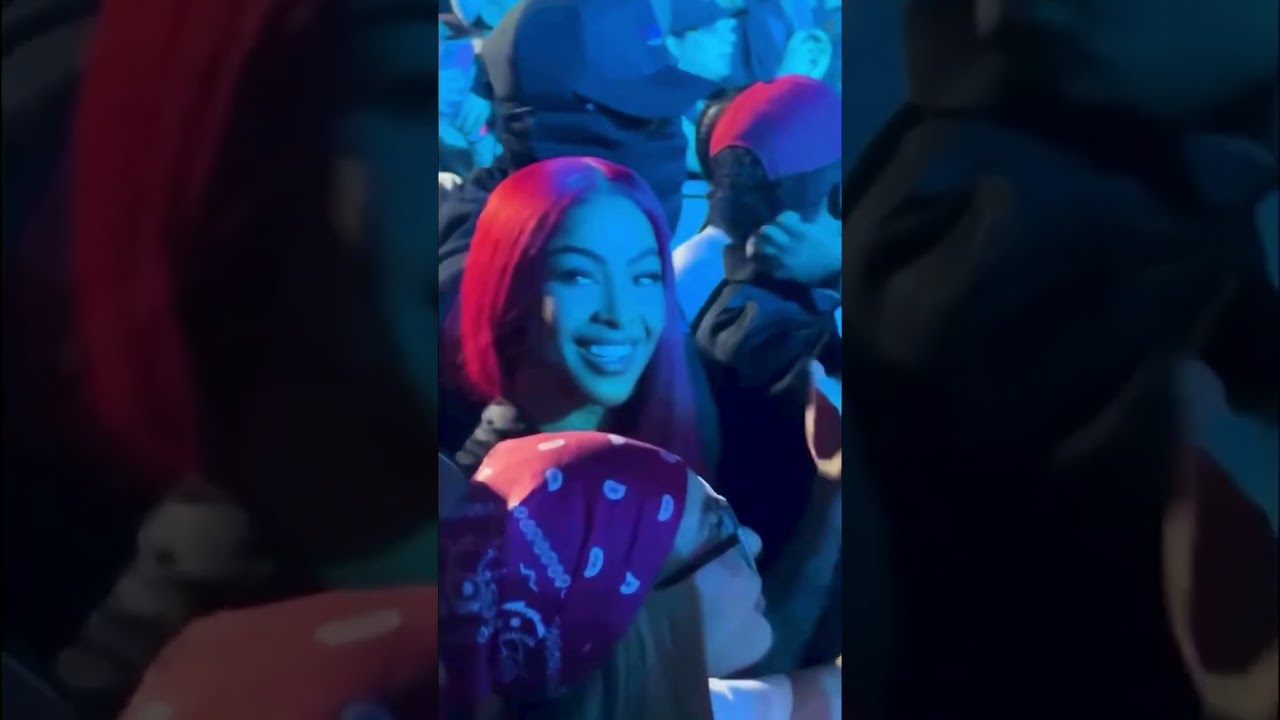 Yailin la más viral llega de sorpresa al concierto de anuel 😱