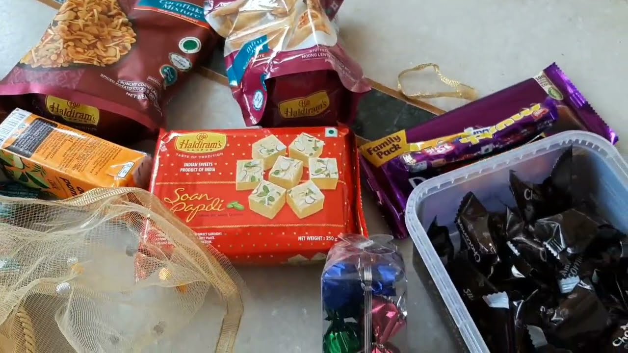 Easy Holi Gift Hamper || Holi Gift Ideas || Homemade Holi Gift Hamper