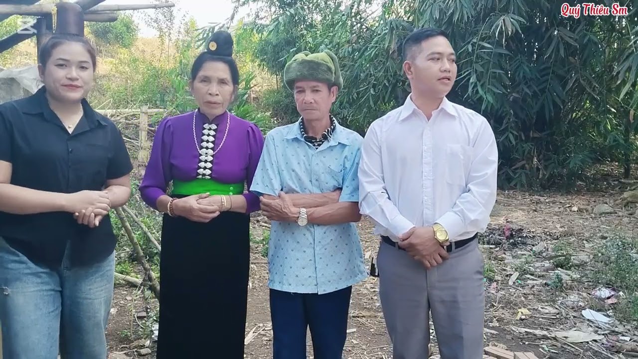 Xuân Quý rủ vợ vào thăm mẹ Viềng chung mẹ hát chúc tết rất hay và ý nghĩa 
