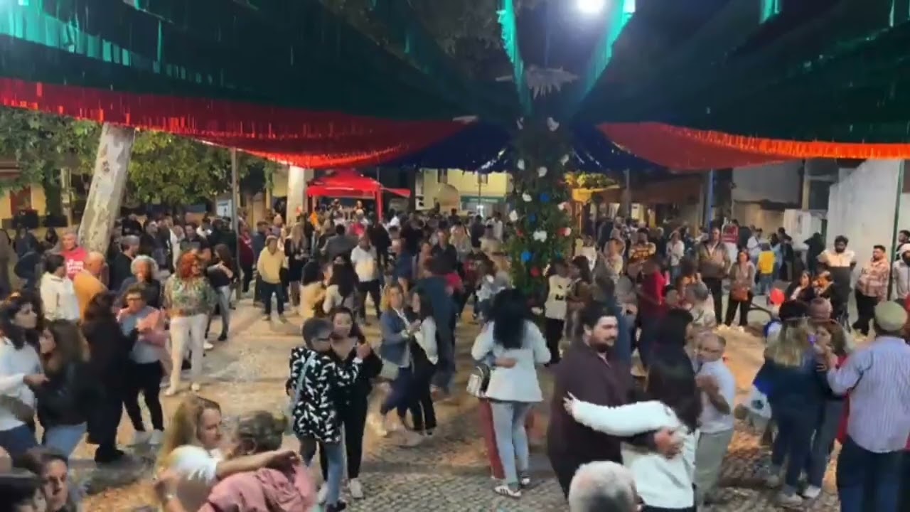 Laginha - Laginha - Quem For ao Baile Dura Mais de 100 Anos (Paulo Viena)