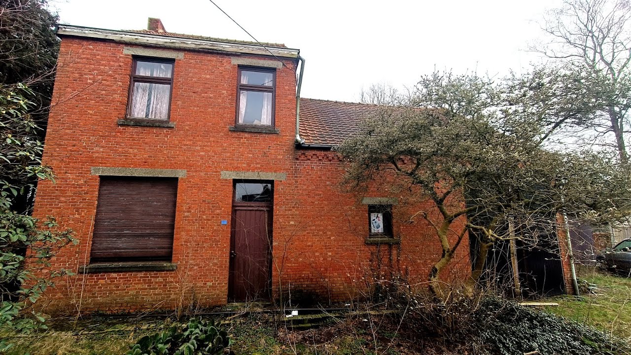Urbex ! Dans une maison où tout est resté en place, c'est incroyable !!! 😱