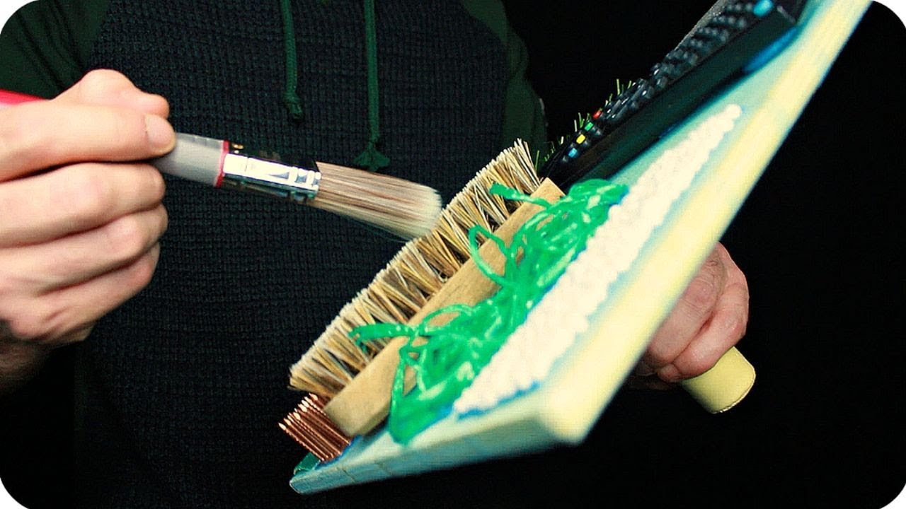 ASMR Tingle Hawk with Random Objects Brushed and Tapped (No Talking)