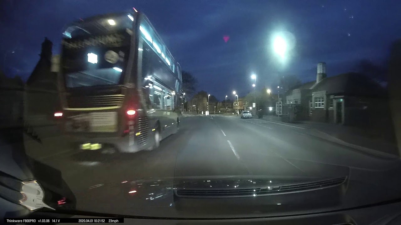 Эпичный пердеж заставляет жену замолчать