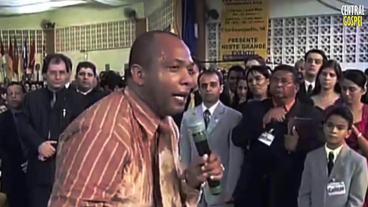 MACUMBEIRA DESAFIA PASTOR ADEILDO COSTA ( TESTEMUNHO FORTE )