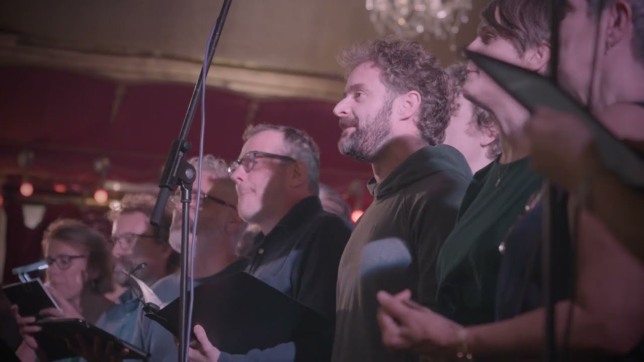 Nunhead Community Choir sings 'Break my Stride', by Matthew Wilder, arr. Ben Swan