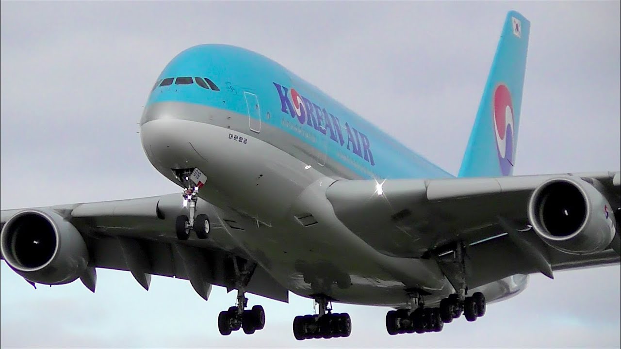 GIGANTIC - Korean Air A380-861 Landing at London Heathrow - [HL7619]