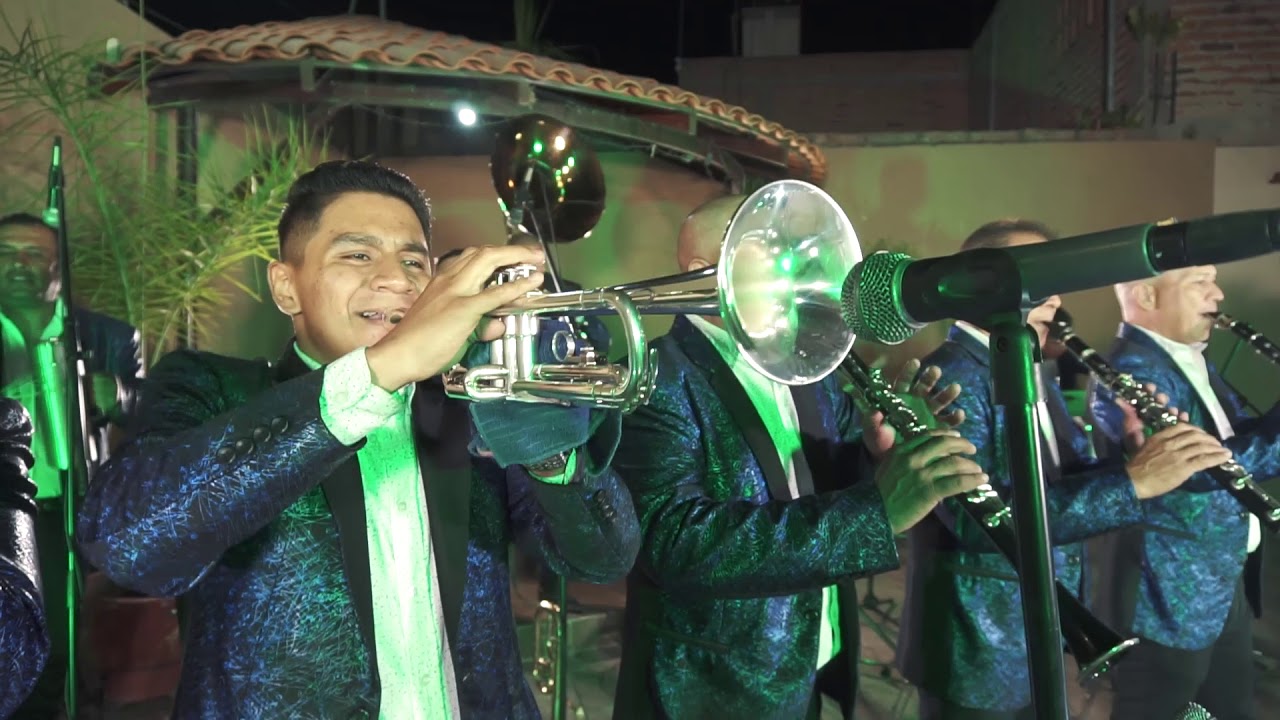 Banda Alameda - Mi Banda Toca Rock & Gritos de Guerra