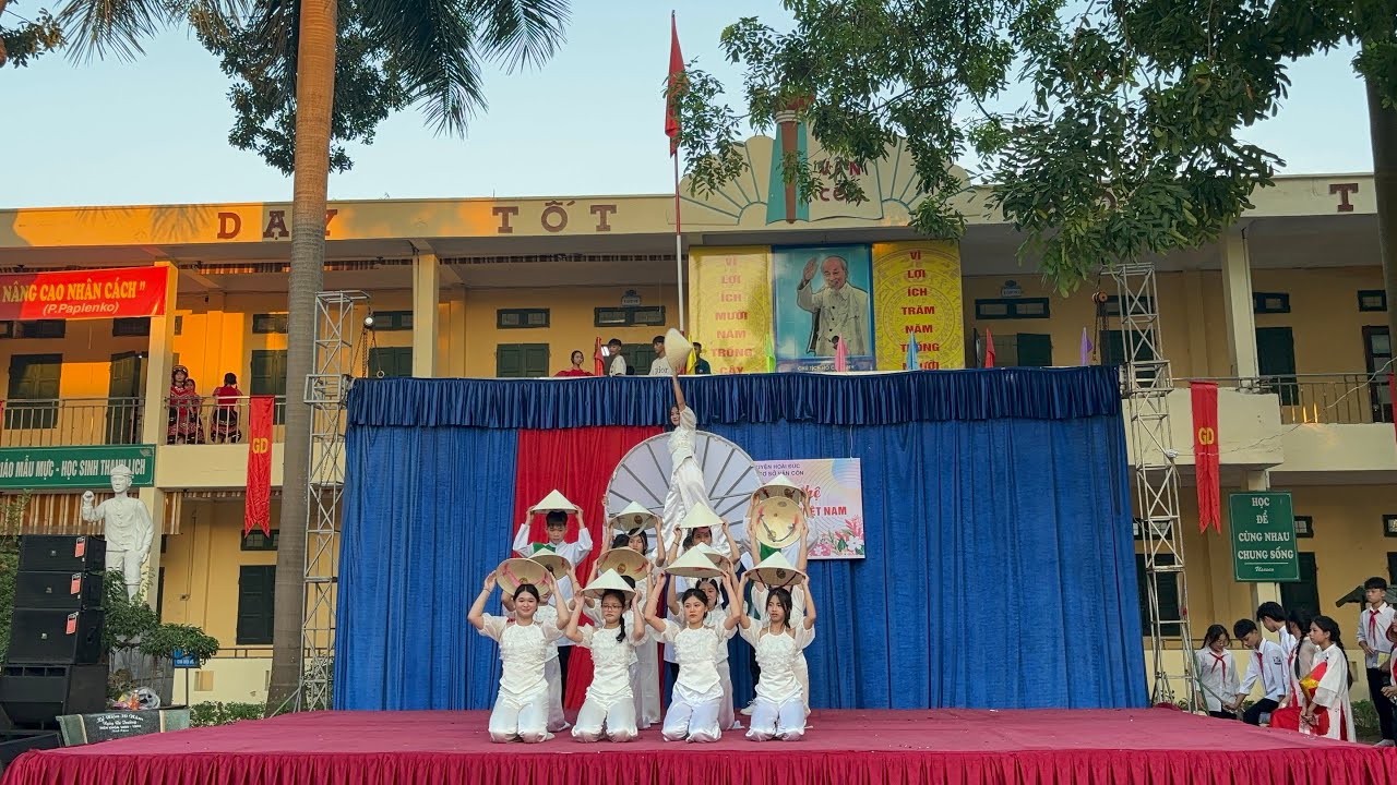 Múa My home - 9H - Trường THCS Vân Côn