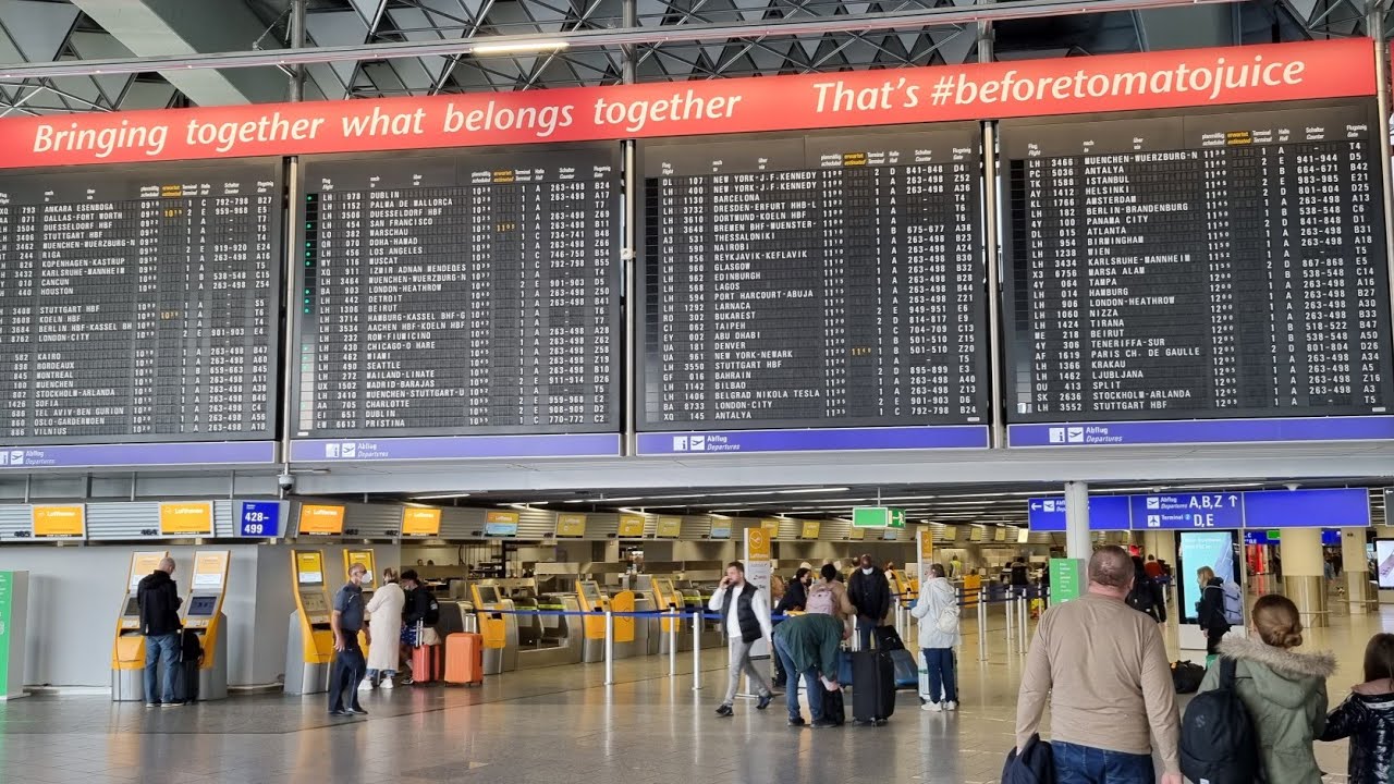 Frankfurt / Flughafen (Germany) Terminal 1.