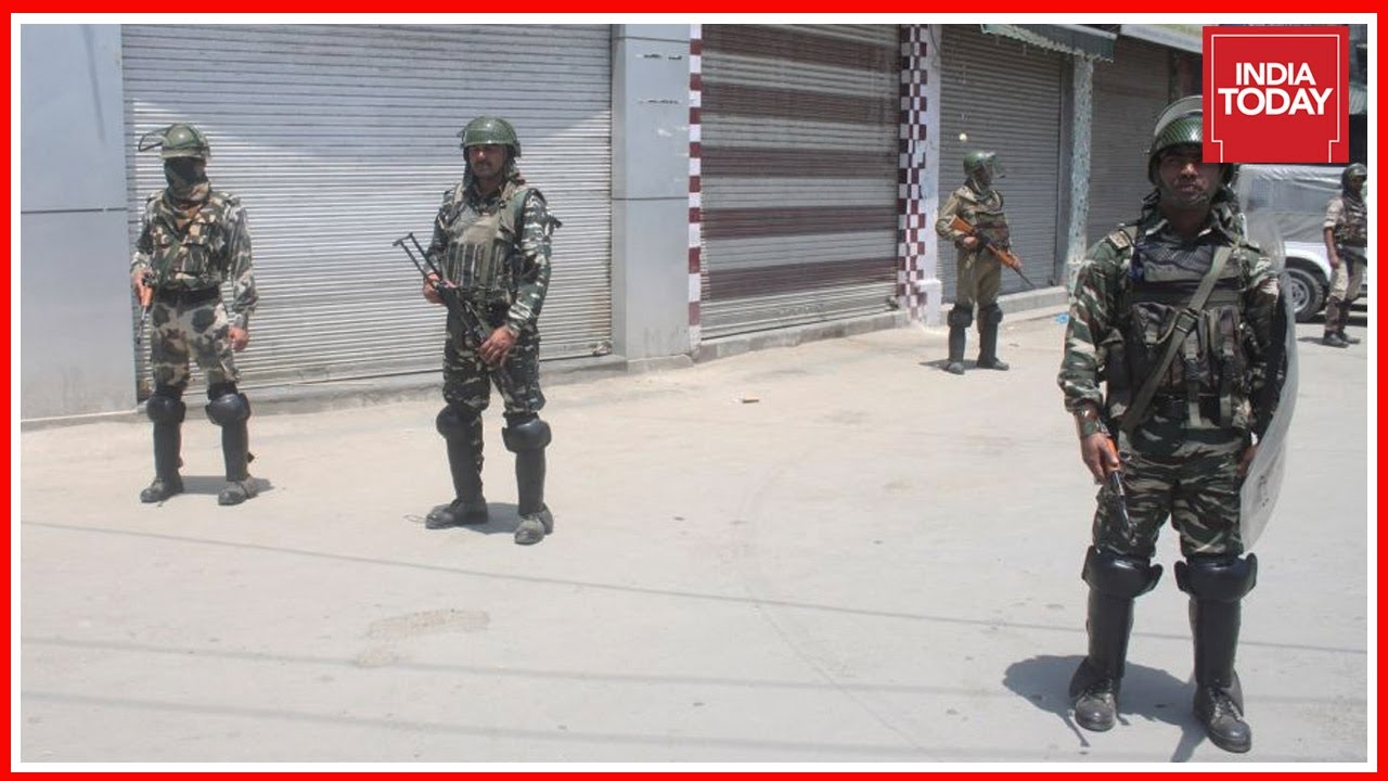 Kashmir Shutdown: Massive Security Deployment Across the Valley