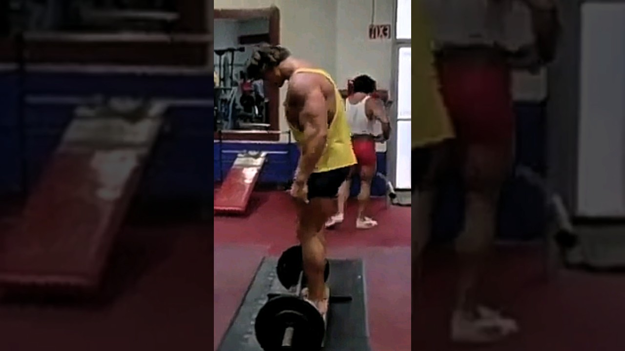 BARBELL ROW ARNOLD STYLE #smallgym #barbellrow #arnold #arnoldschwarzenneger