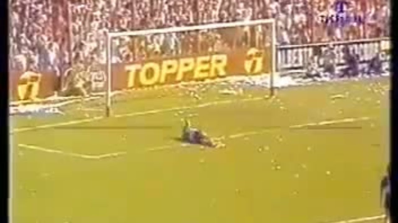 Estudiantes-Boca Metro 82