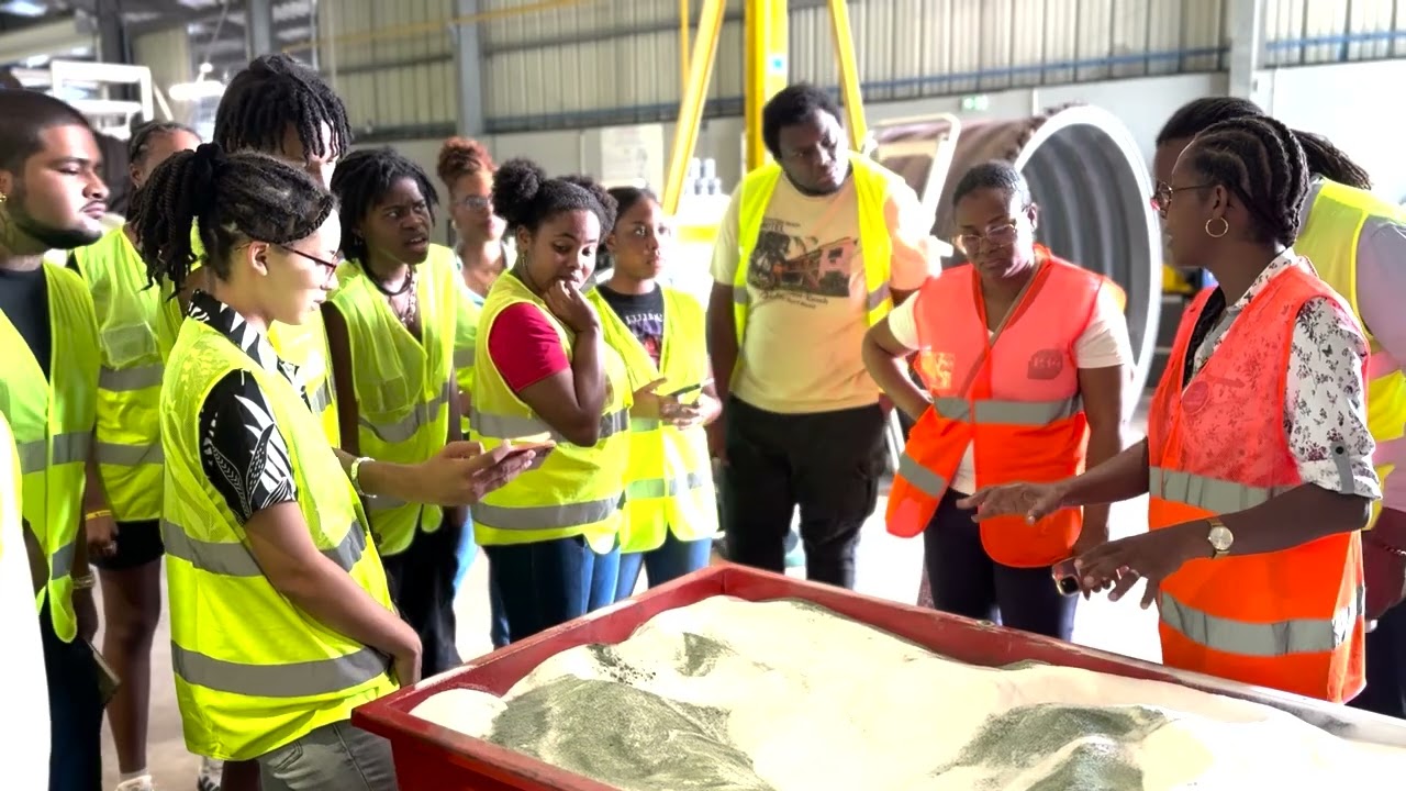 Immersion de 12 &eacute;tudiants dans l'industrie locale - Concours d'art visuel #IndustrieMartinique